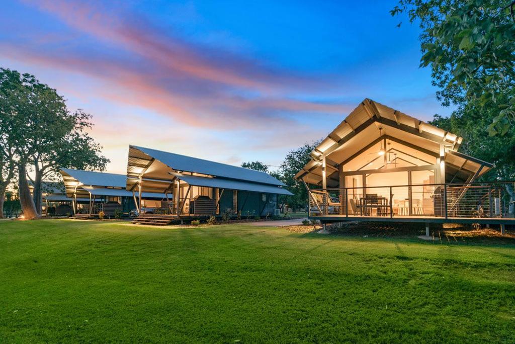Kimberleyland Waterfront Holiday Park Kununurra Zewnętrze zdjęcie