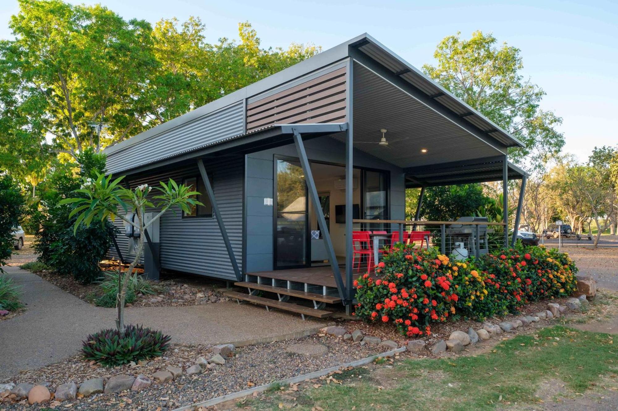 Kimberleyland Waterfront Holiday Park Kununurra Zewnętrze zdjęcie