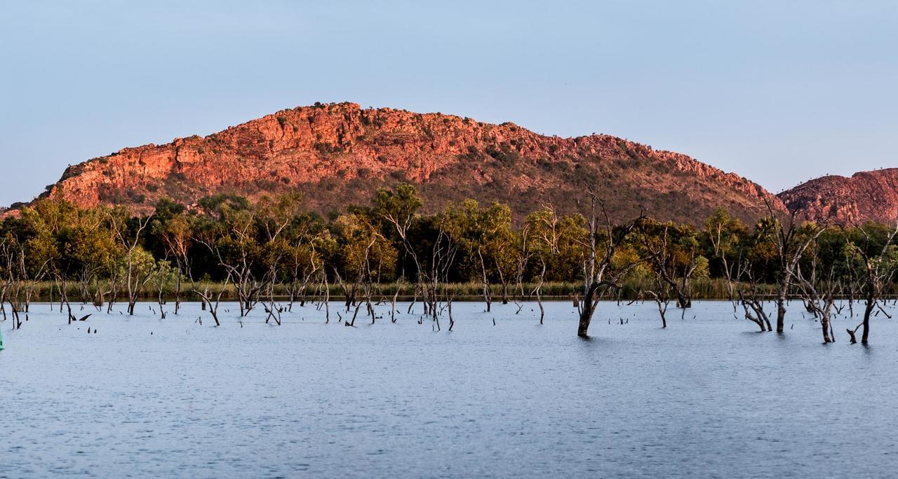 Kimberleyland Waterfront Holiday Park Kununurra Zewnętrze zdjęcie